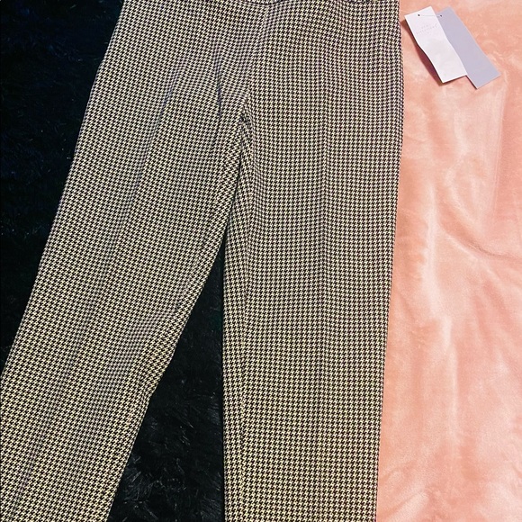 New Directions Women's Houndstooth Pants with Gold Accents - Picture 2 of 4